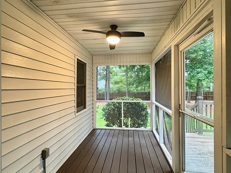 200 Horseshoe Dr — Photo 25