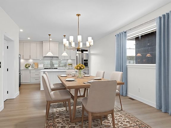5th image of 1294 Brechin Pl