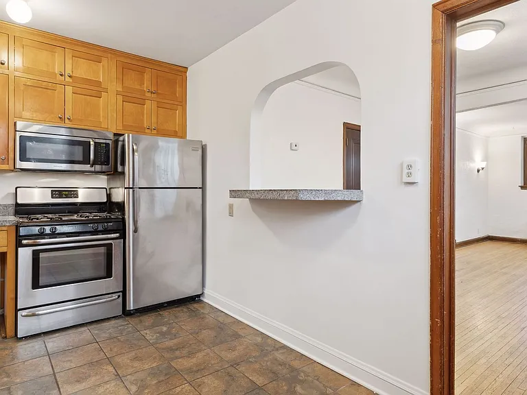 4652 Chicago Ave South — Photo 6