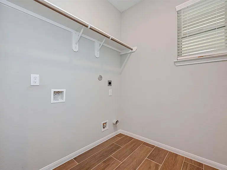 219 Little Dog Dr — Photo 20