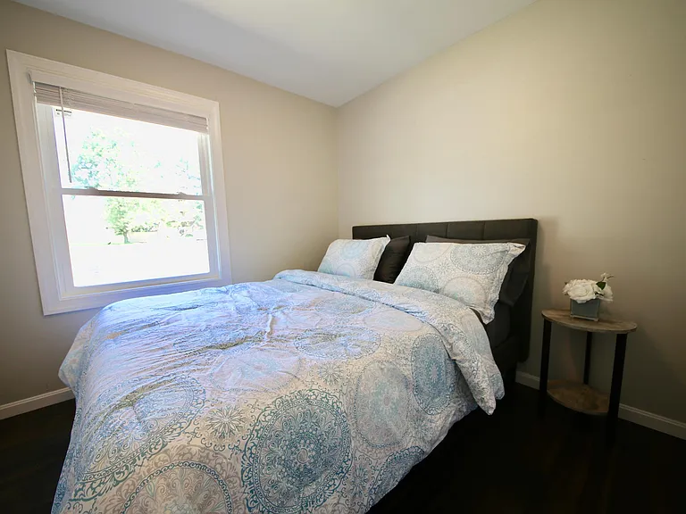502 W Skyline Dr — Photo 12