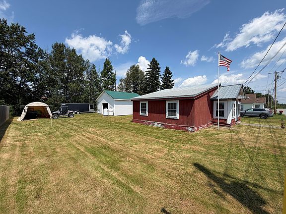 4th image of 4 Coburn Avenue E