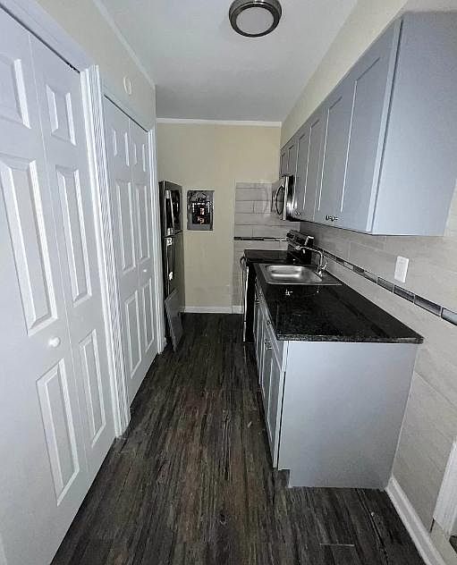 3817 Lippincott Blvd Flint MI Zillow