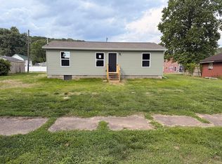 566 Jackson St, Nelsonville, OH 45764