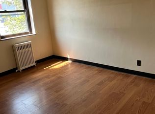 Jefferson Apartments, Erie, PA 16504
