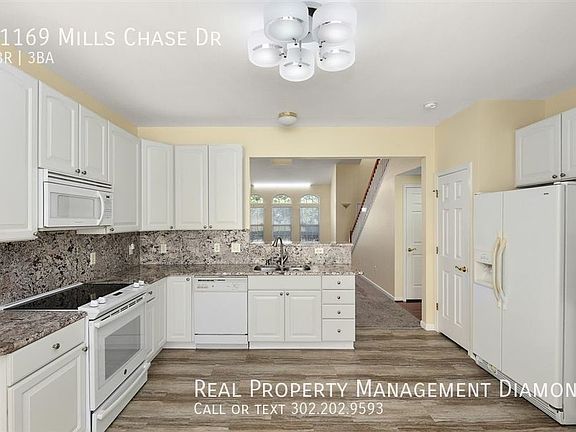 5th image of 31169 Mills Chase Dr