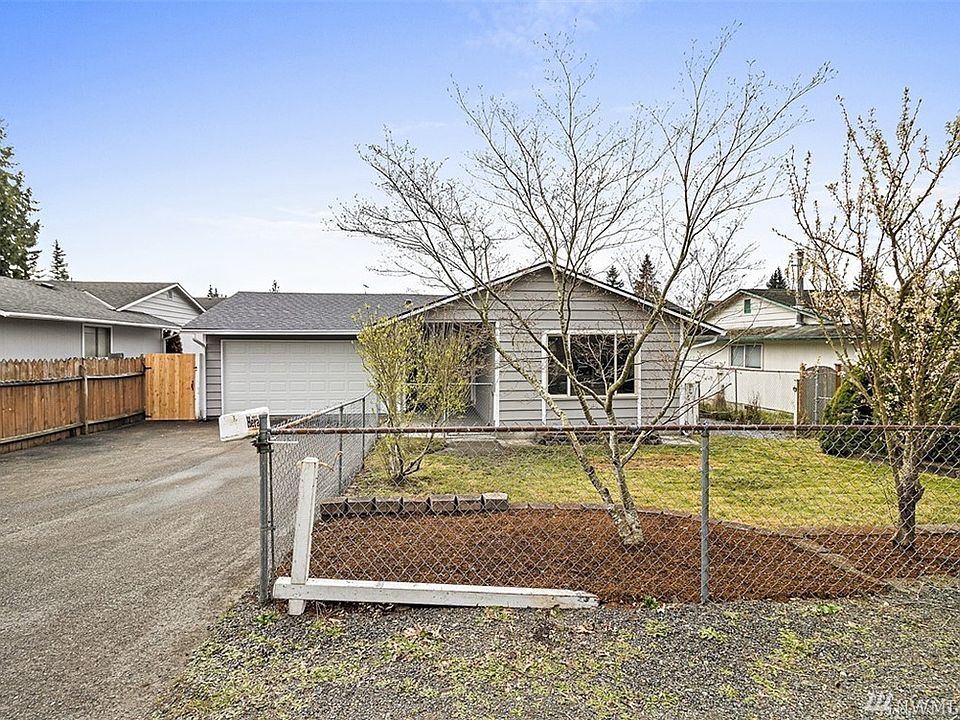 1st image of 6130 99th Pl NE