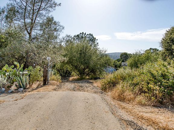 2nd image of 43867 Trabuco Court