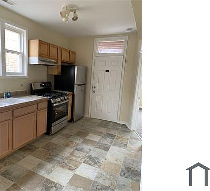 4th image of 9239 S Bishop St