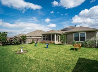 304 Hibiscus Dr, Hutto, TX 78634