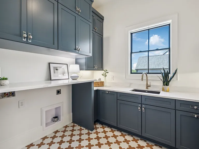 8104 Turning Point Dr #16 — Photo 24