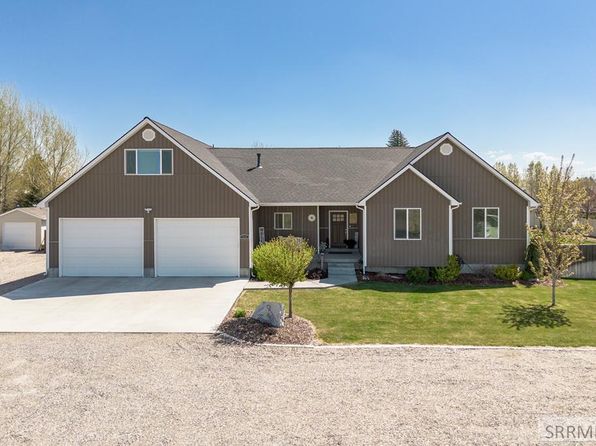 670 Kesler Ln, Blackfoot, ID 83221