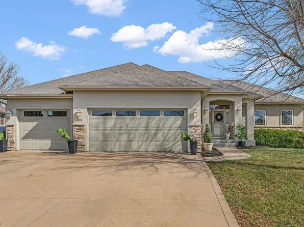 2608 SW Windermere Ct, Topeka, KS 66614