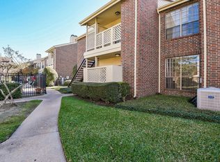 2121 El Paseo St APT 1805, Houston, TX 77054