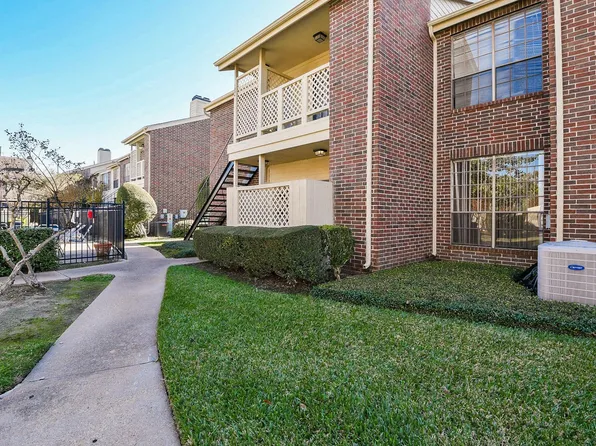 2121 El Paseo St APT 1805, Houston, TX 77054