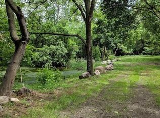 607 Fairbrook St, Northville, MI 48167