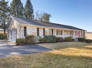 1328 Red Top Orchard Rd, Waynesboro, VA 22980
