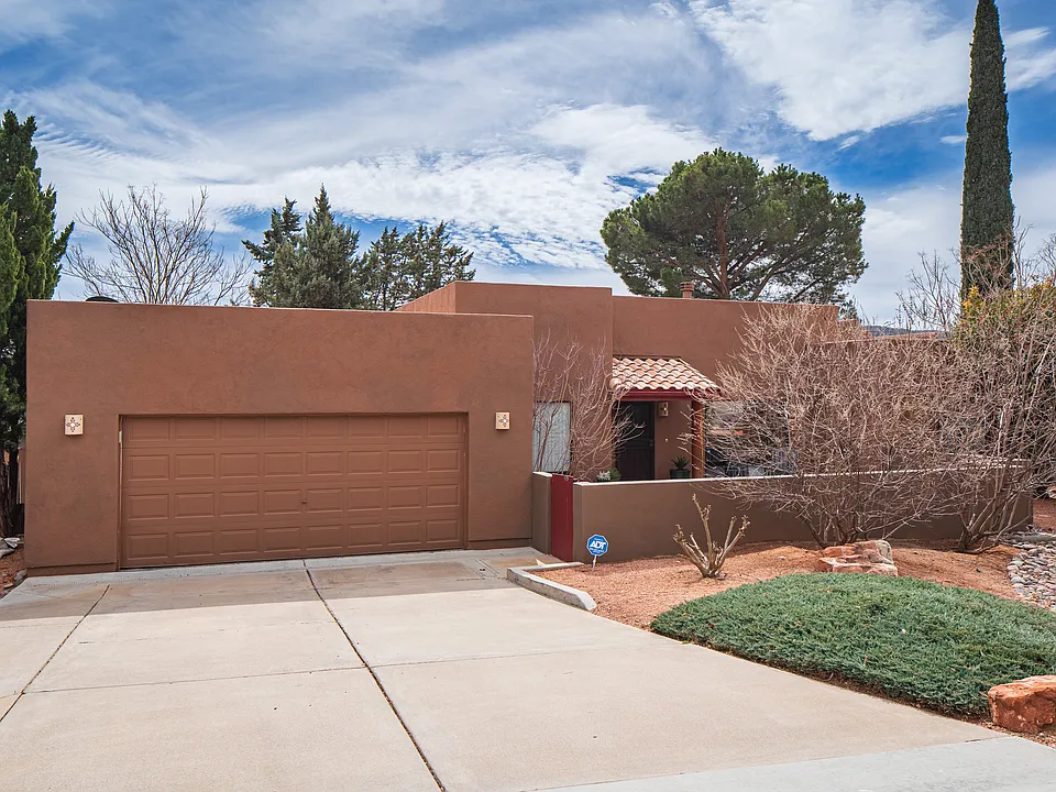 395 Bell Rock Blvd