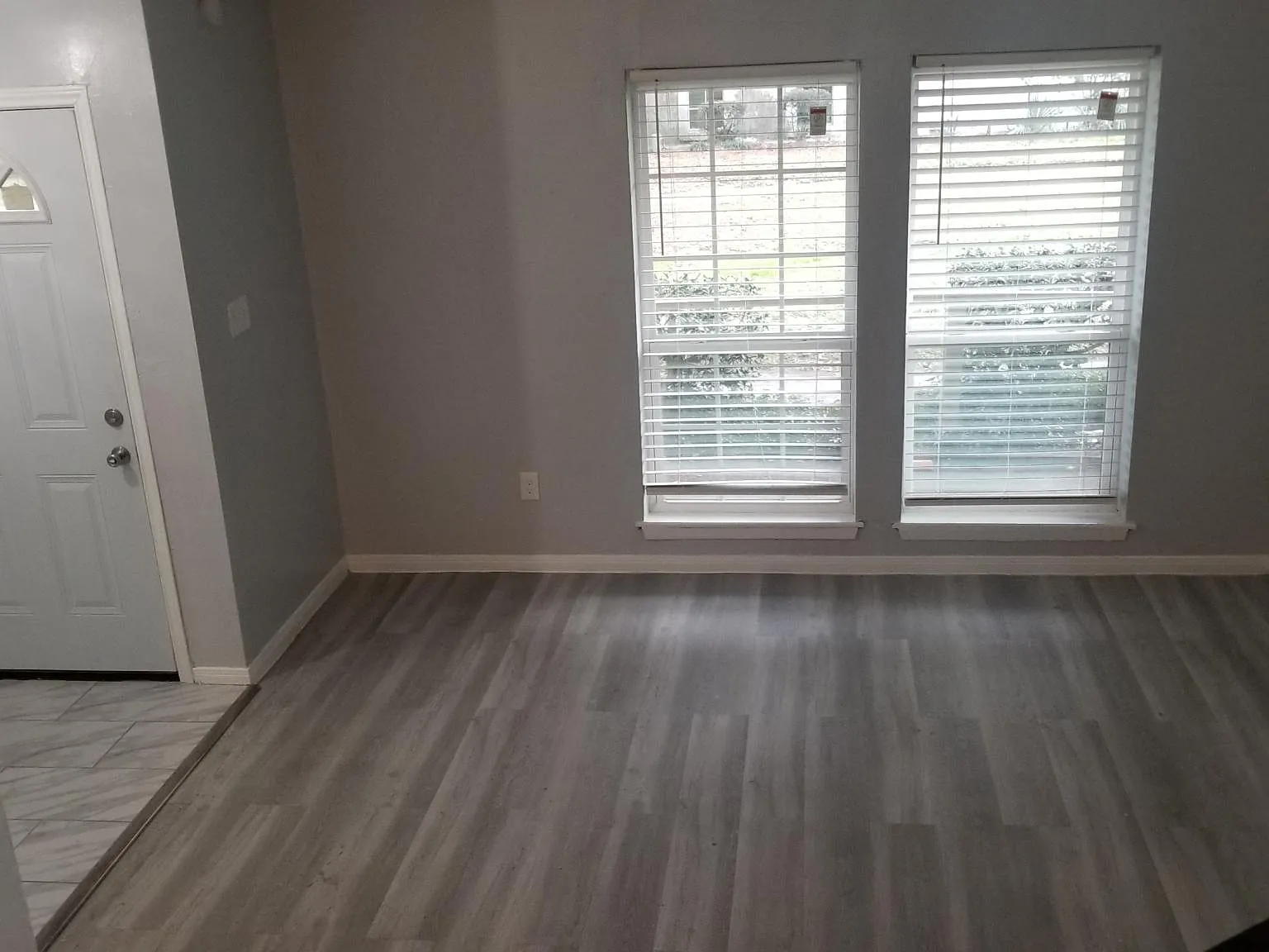 12435 W Village Dr — Photo 3