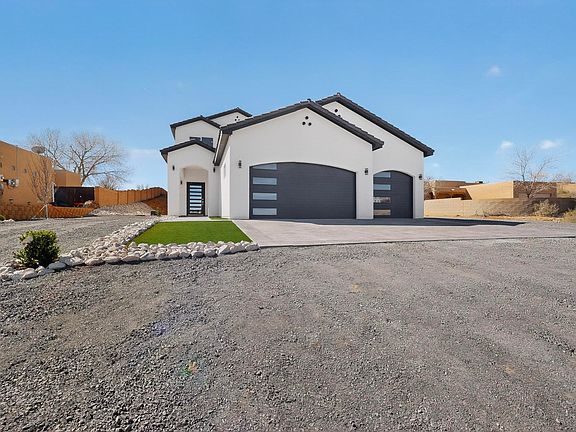 2nd image of 6030 Miller Rd NE