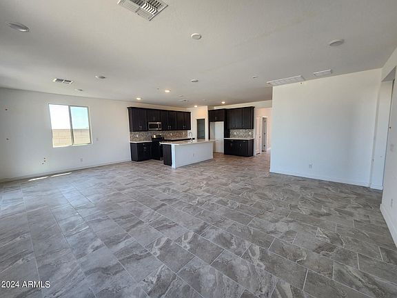 3rd image of 3479 S 174TH Avenue