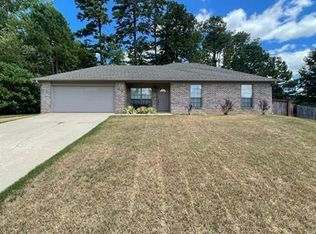 1320 Overview Cv, Benton, AR 72015