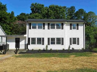 902 S Limestone St, Gaffney, SC 29340