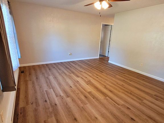 5th image of 1648 E Wehner Dr