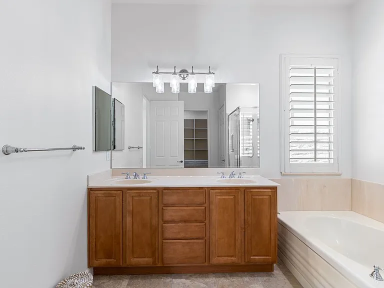 40378 Corte San Carlos — Photo 37
