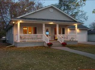 414 N 9th St, Adel, IA 50003