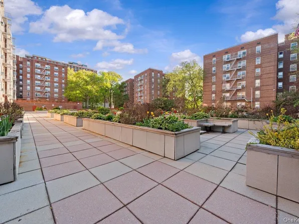 517 Riverdale #4D, Yonkers, NY 10705