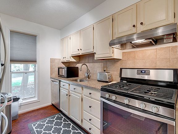 2nd image of 12114 Cardamom Dr
