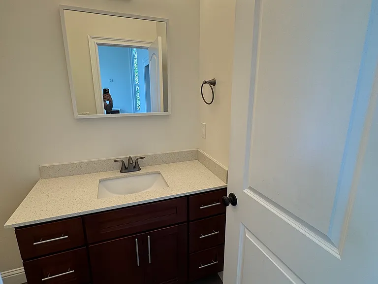 2nd Bathroom - En Suite Angle 1
