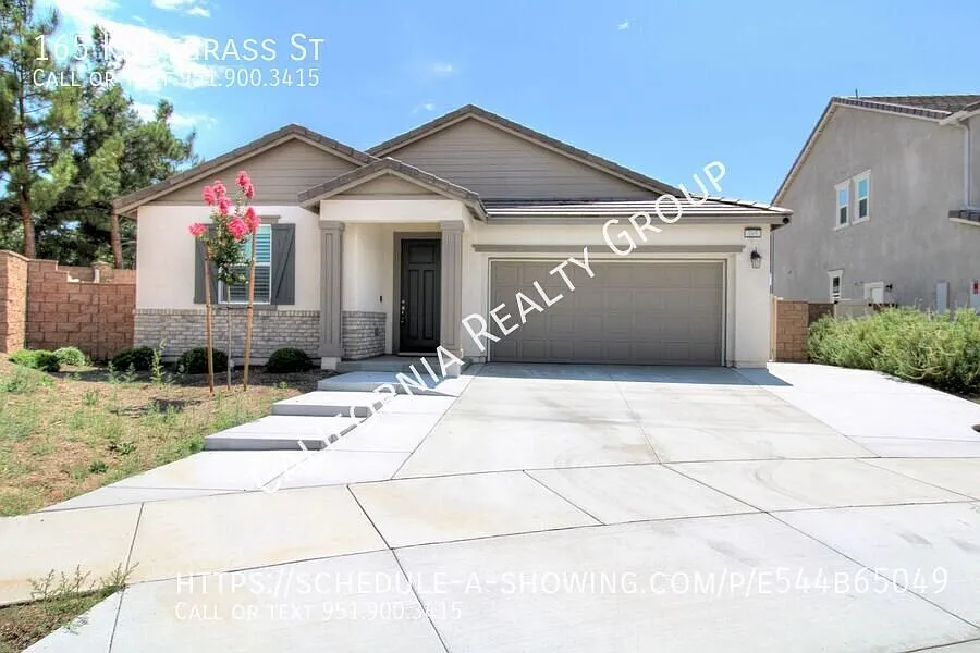 4 bed, 3.0 bath, 2080 sqft, $3,150 — Photo 2