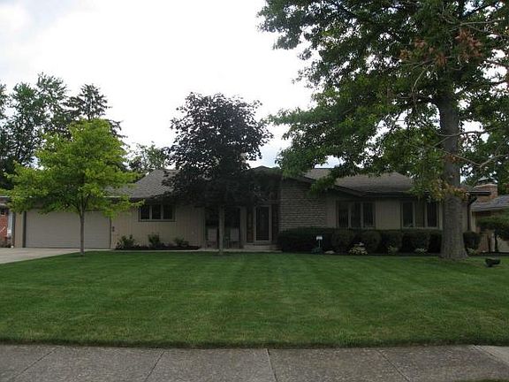 3rd image of 2614 Clairmont Ct