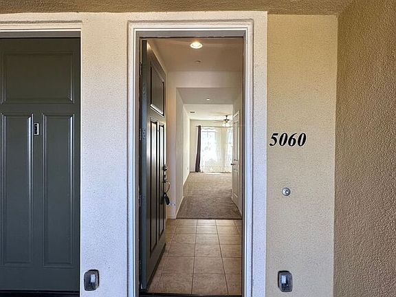 5th image of 5060 Paramount Dr