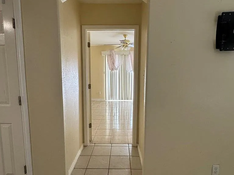 2834 Boardwalk — Photo 14