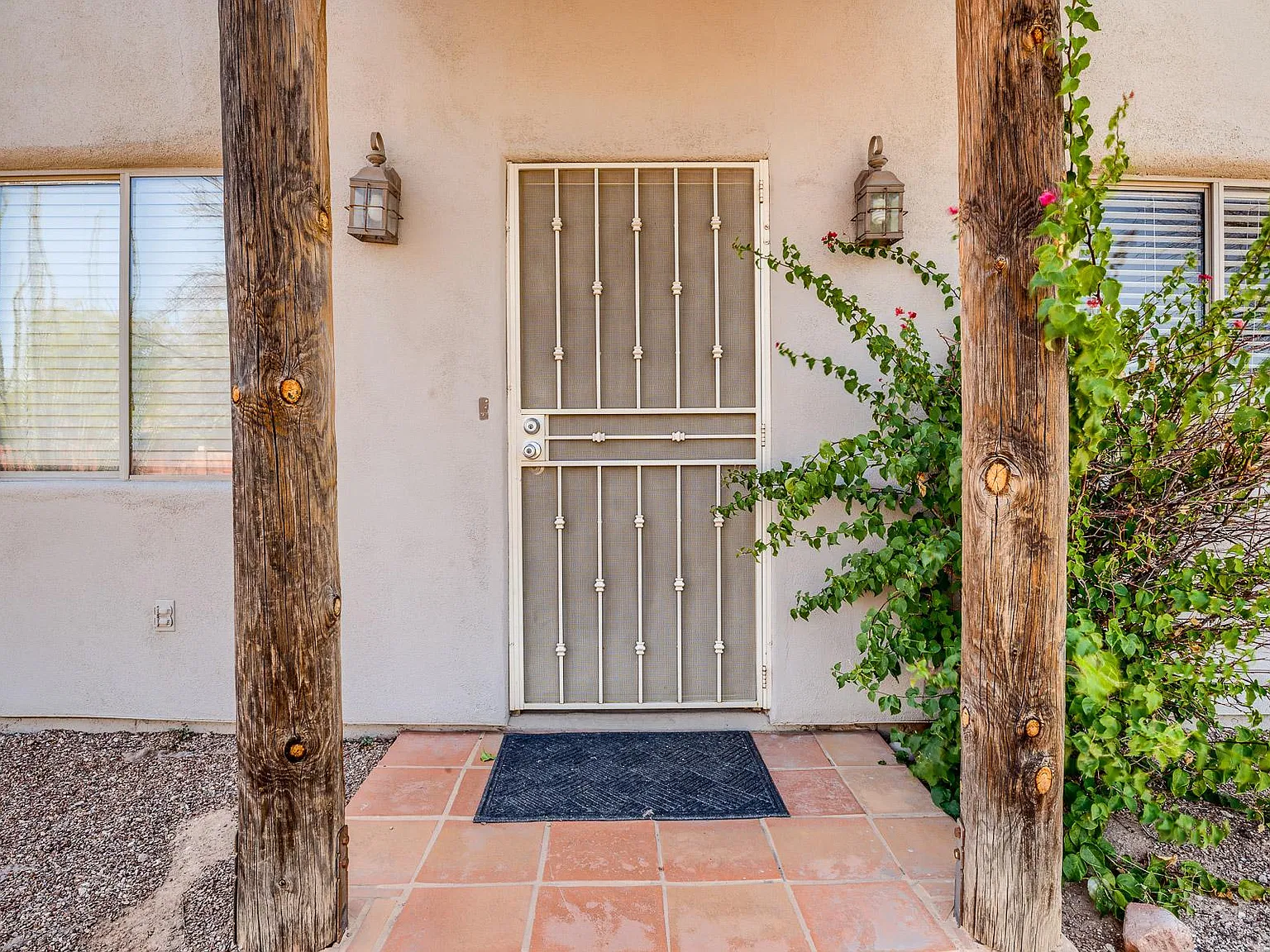 4 bed, 1520 sqft, $2,600 — Photo 2