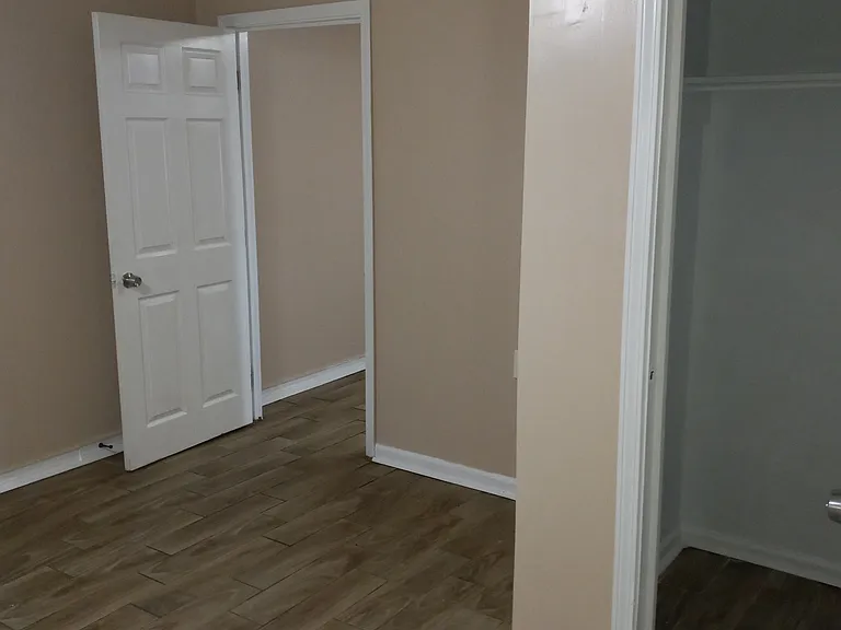 605 Herald St — Photo 25