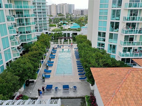 2nd image of 200 Sunny Isles Blvd #803