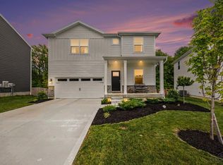 83 Marigold Ln, Amelia, OH 45102