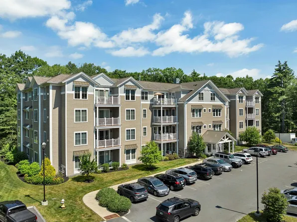24 Willey Creek Road #403, Exeter, NH 03833
