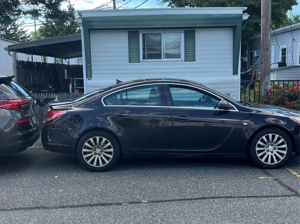 600 Broadway #D-9, Amityville, NY 11701