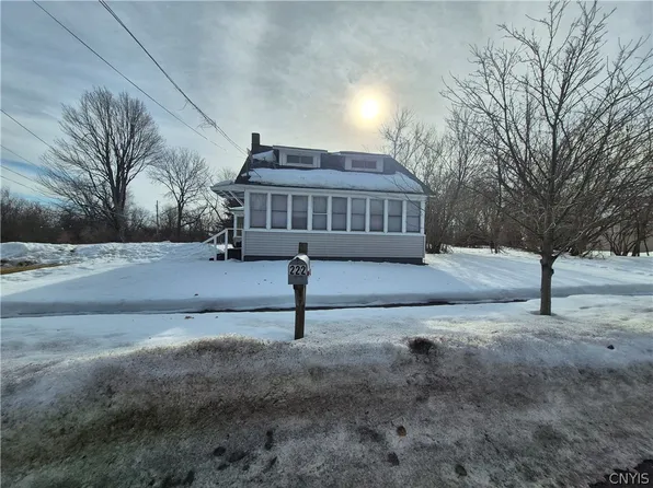 222 Wealtha Ave, Watertown, NY 13601