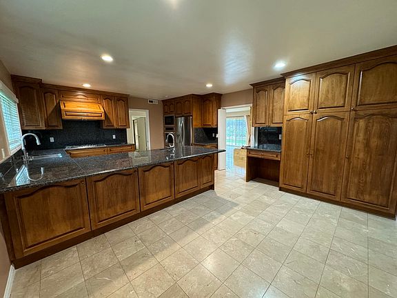 Dining Area / Kitchen