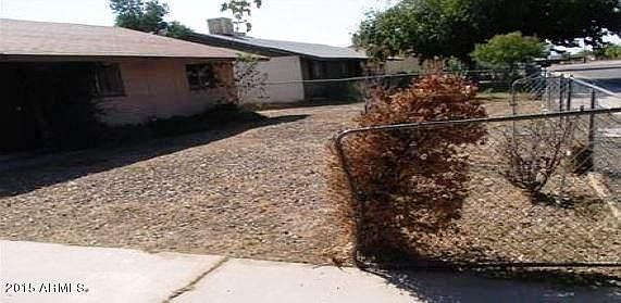 1st image of 20821 E Munoz St