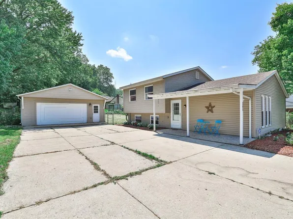 205 Mount Nebo Rd, Cleves, OH 45002