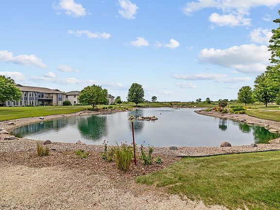 4th image of 525 Bluebill LANE #2