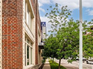 3001 Gillham Rd APT 205, Kansas City, MO 64108