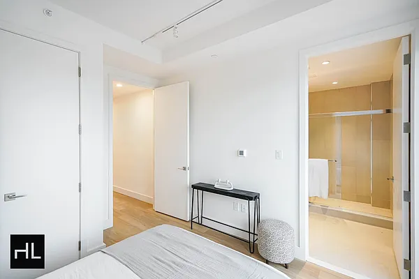 Rented by Highline Residential | media 19
